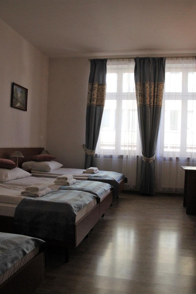 Pokoje Goscinne Rubens Cracovia Exterior foto