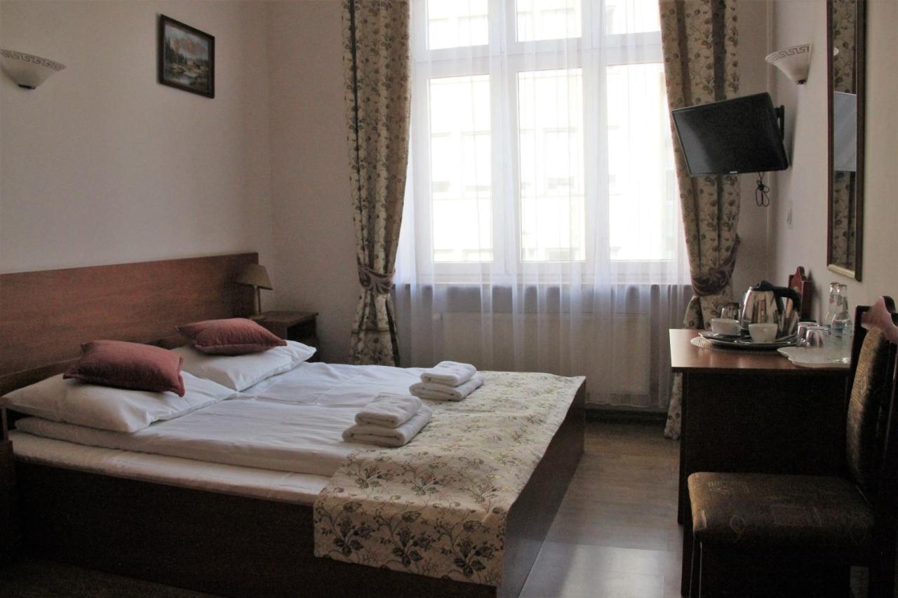 Pokoje Goscinne Rubens Cracovia Exterior foto